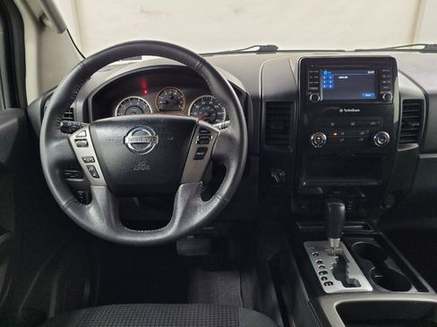 Used 2015 Nissan Titan SV w/ SV Value Truck Package AWD/4WD image 22