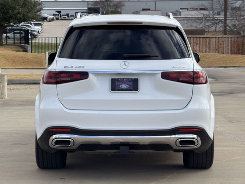 Used 2025 Mercedes-Benz GLS 450 4MATIC image 5