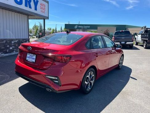 Used 2021 Kia Forte LXS FWD image 10