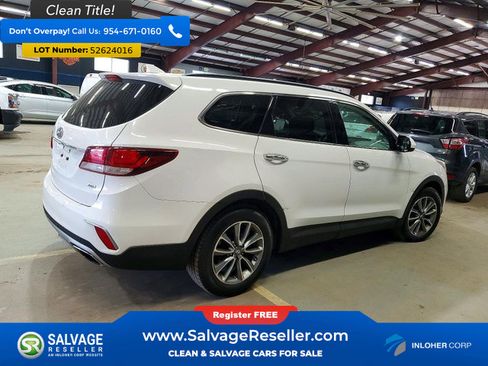 Used 2017 Hyundai Santa Fe SE AWD/4WD image 4