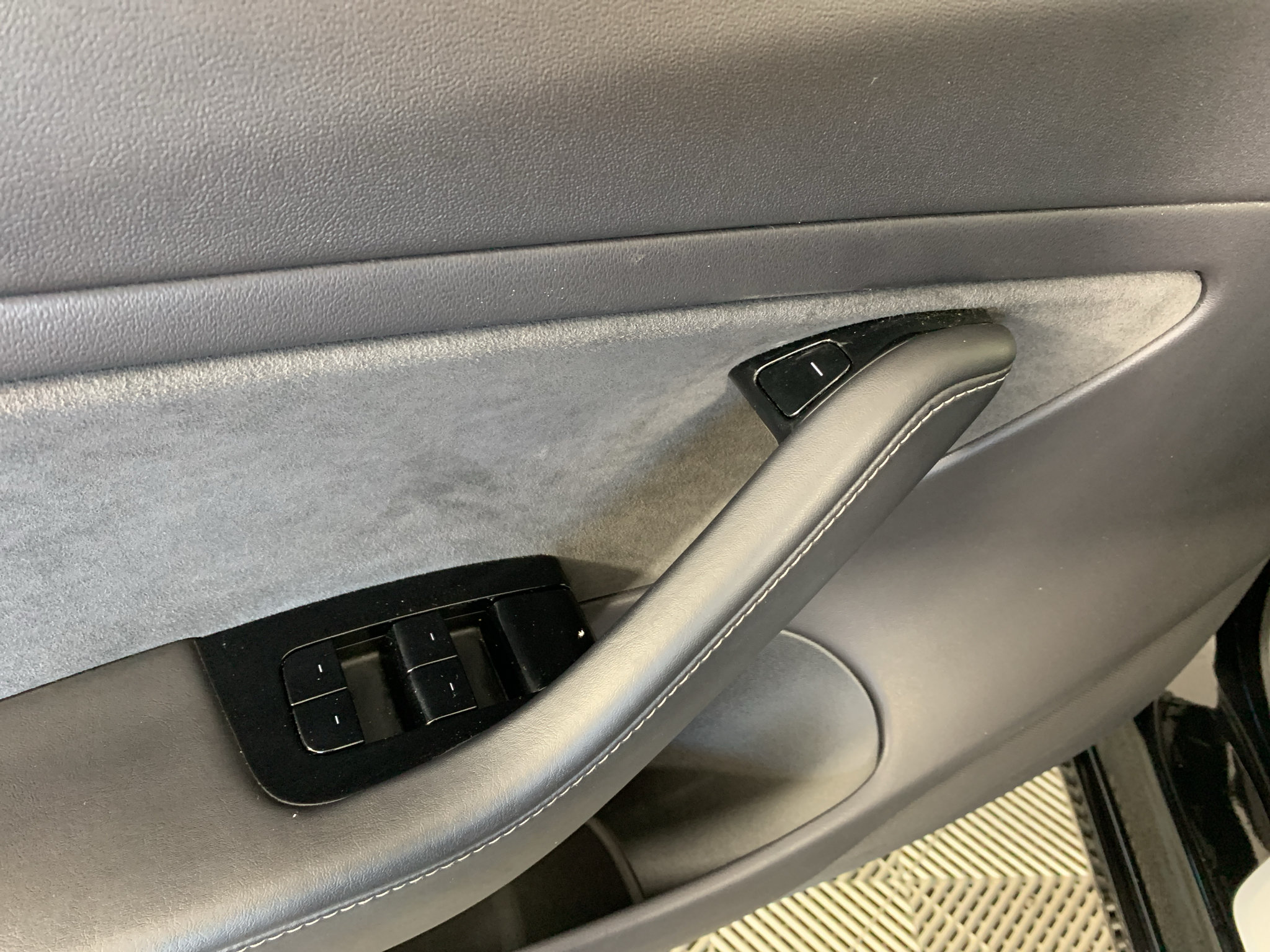 Used 2019 Tesla Model 3 Standard Range Plus RWD image 14