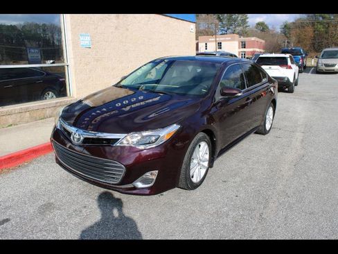 Used 2015 Toyota Avalon XLE image 1