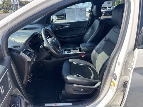 Used 2023 Ford Edge ST-Line AWD/4WD image 15