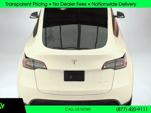 Used 2023 Tesla Model Y Long Range AWD/4WD image 5