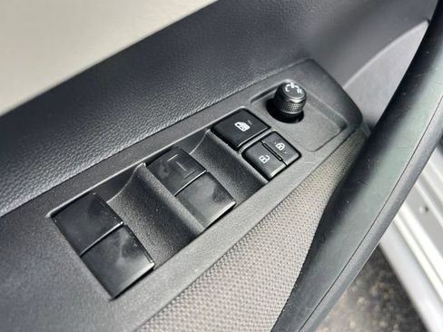 Used 2025 Toyota Corolla LE FWD image 25