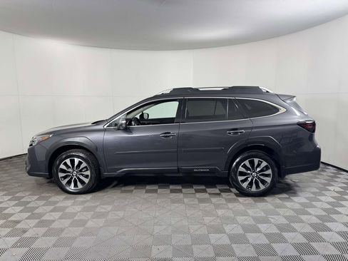 Used 2024 Subaru Outback Touring XT AWD/4WD image 11