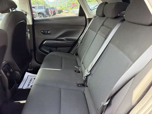Used 2025 Hyundai Kona SEL AWD/4WD image 13