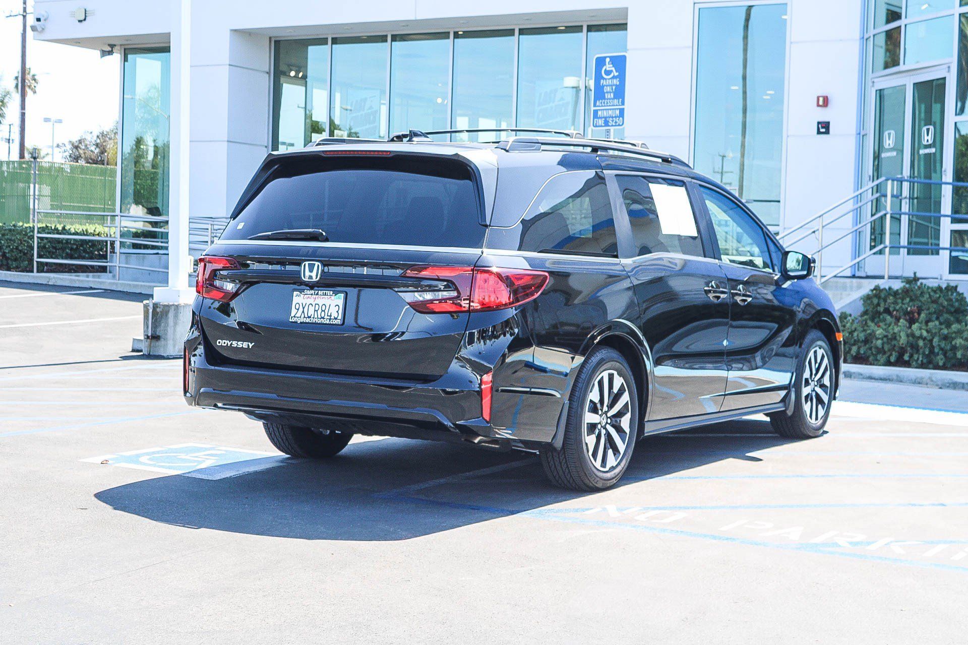 Certified 2026 Honda Odyssey EX-L image 7