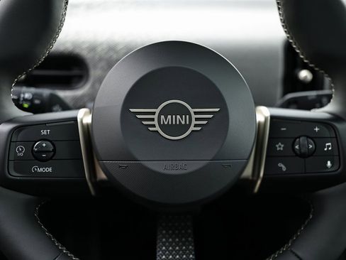 New 2026 MINI Cooper S image 32