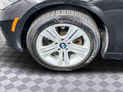 Used 2018 BMW 330i Sedan image 32