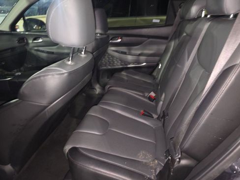 Used 2023 Hyundai Santa Fe SEL w/ Premium Package image 11