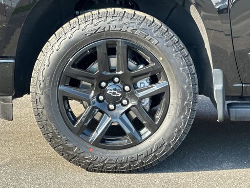 Certified 2025 Chevrolet Silverado 1500 High Country w/ Midnight Edition image 27