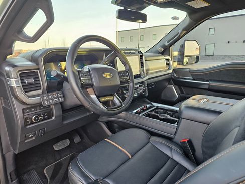 Used 2024 Ford F450 Platinum image 54