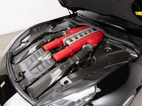 Certified 2014 Ferrari F12 Berlinetta RWD image 99