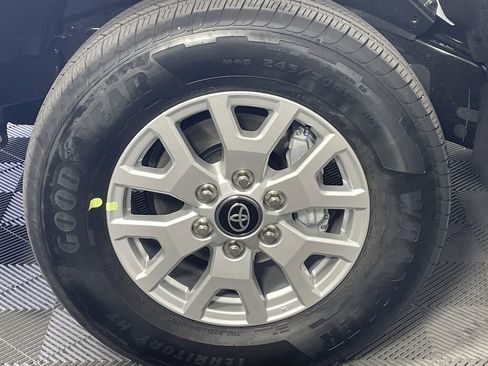 New 2026 Toyota Tacoma SR5 image 9