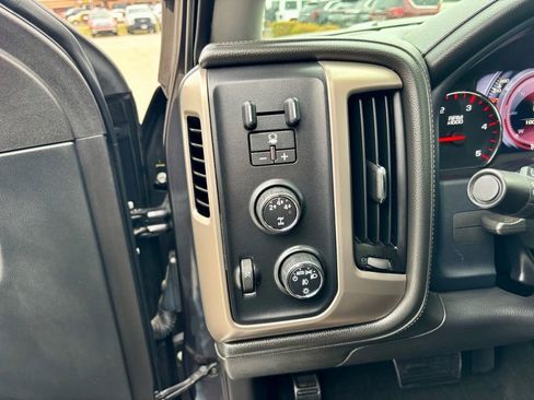 Used 2016 GMC Sierra 3500 Denali w/ Duramax Plus Package image 17