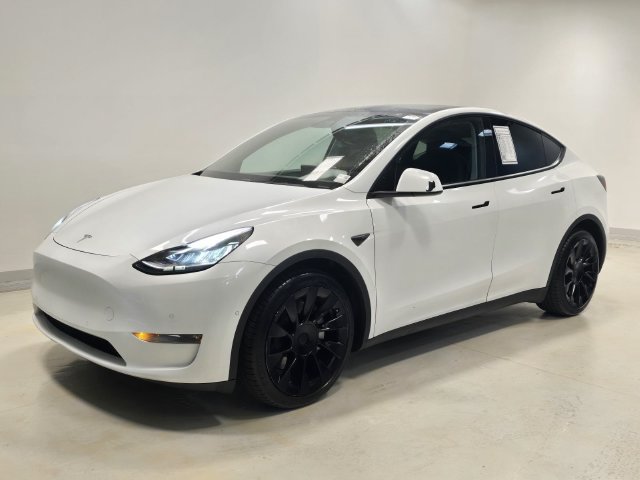 Used 2021 Tesla Model Y Long Range AWD/4WD image 29
