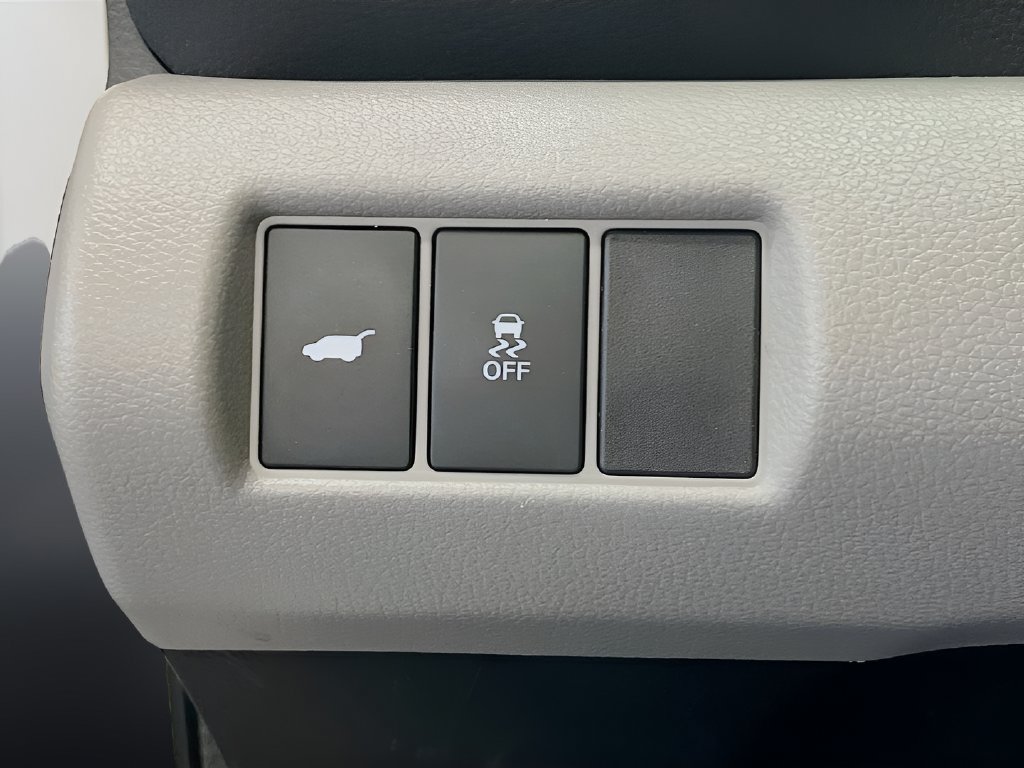Used 2024 Honda Pilot Touring image 10