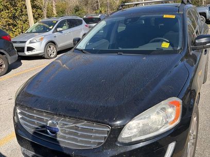Used 2016 Volvo XC60 T5 w/ Proximity Package