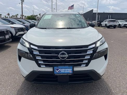 Certified 2025 Nissan Rogue S FWD image 2