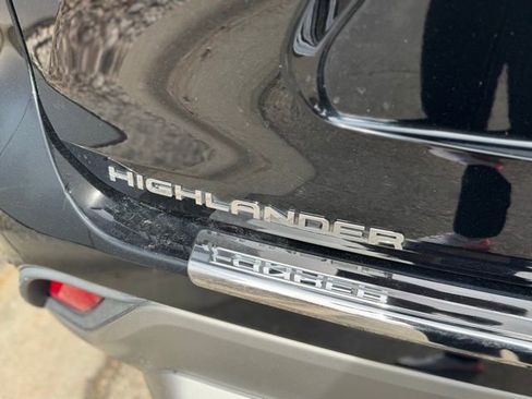 Used 2022 Toyota Highlander Platinum image 53