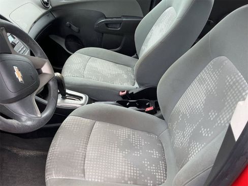 Used 2012 Chevrolet Sonic LS FWD image 13