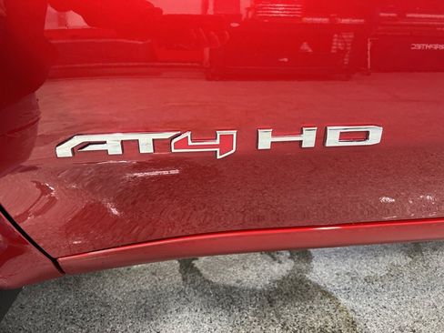 New 2026 GMC Sierra 2500 AT4 w/ AT4 Preferred Package image 15