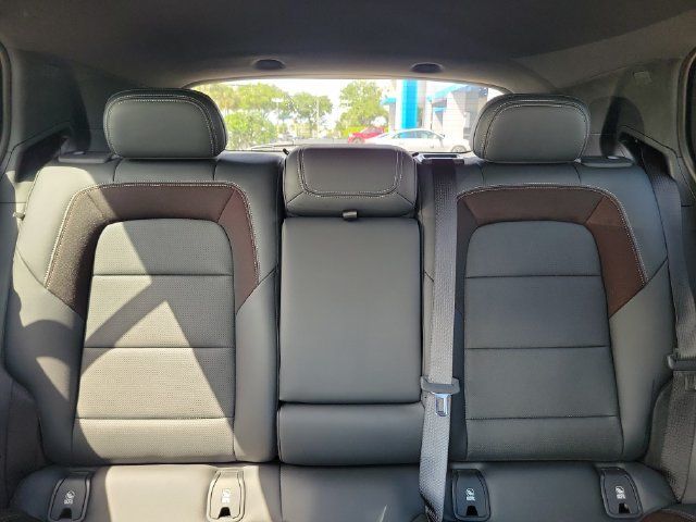 Certified 2024 Chevrolet Equinox EV RS FWD image 14
