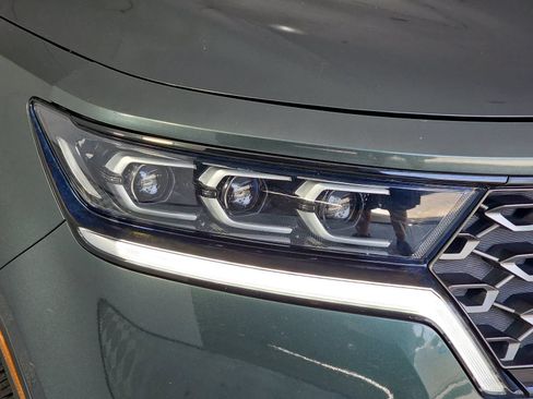 Used 2023 Kia Sorento SX Prestige AWD/4WD image 29
