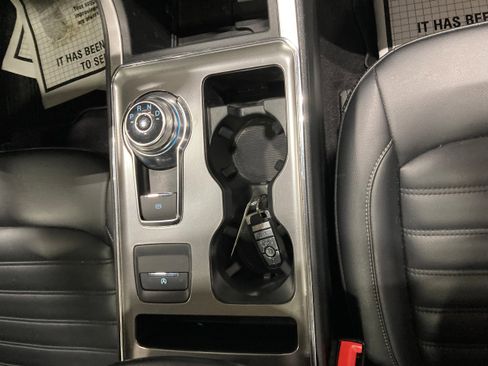 Used 2022 Ford Edge SEL w/ Convenience Package image 18