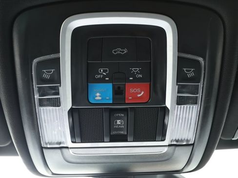 Certified 2025 RAM 1500 Big Horn AWD/4WD image 18
