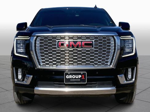 Used 2022 GMC Yukon Denali image 4