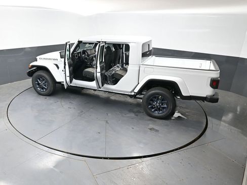 New 2026 Jeep Gladiator Sport AWD/4WD image 48