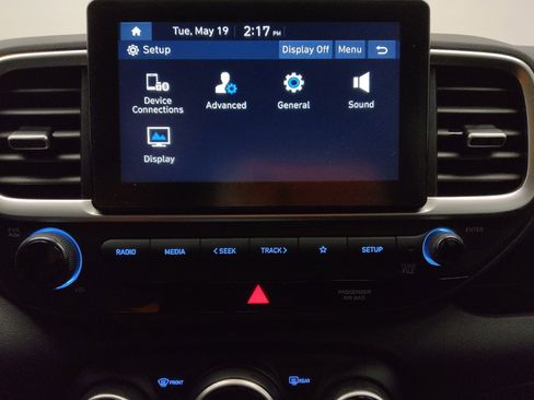 Used 2020 Hyundai Venue SEL w/ Convenience Package FWD image 25