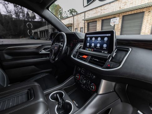 Used 2021 Chevrolet Tahoe LT image 32