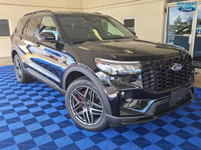 New 2025 Ford Explorer ST-Line w/ ST-Line Street Pack
