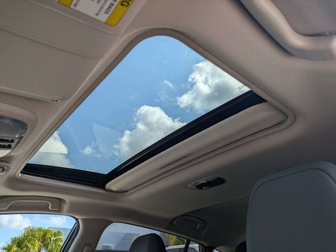 Certified 2025 Subaru Crosstrek 2.5i Limited w/ Popular Package #3A image 21