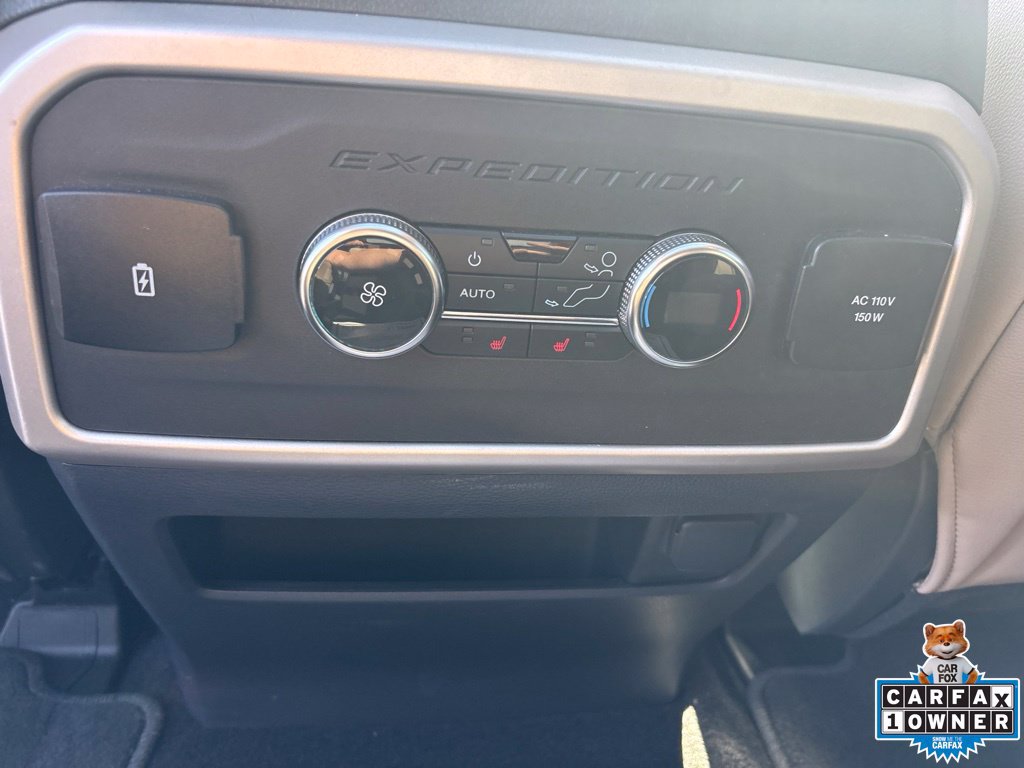 Used 2024 Ford Expedition Limited AWD/4WD image 29