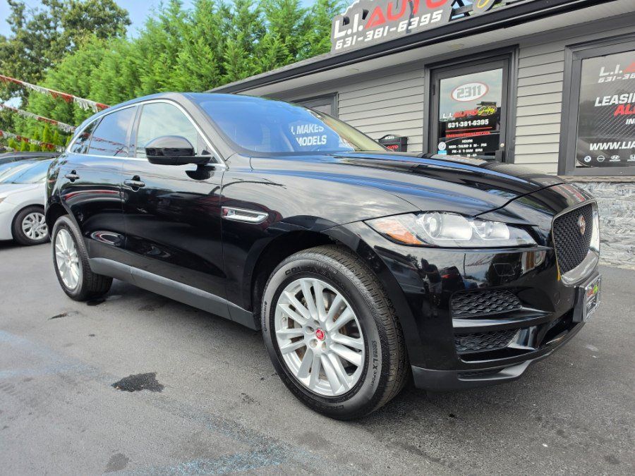 Used 2020 Jaguar F-PACE Prestige AWD/4WD image 9