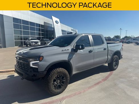 Used 2025 Chevrolet Silverado 1500 ZR2 w/ Technology Package AWD/4WD image 1