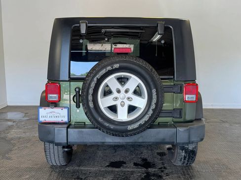 Used 2009 Jeep Wrangler X AWD/4WD image 5
