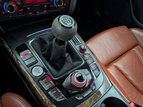 Used 2009 Audi S5 4.2 AWD/4WD image 33