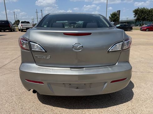 Used 2012 MAZDA MAZDA3 i Sport FWD image 6