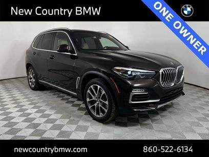 Used 2021 BMW X5 xDrive40i w/ Premium Package 2
