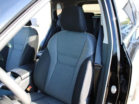 Used 2021 Nissan Rogue SV AWD/4WD image 14