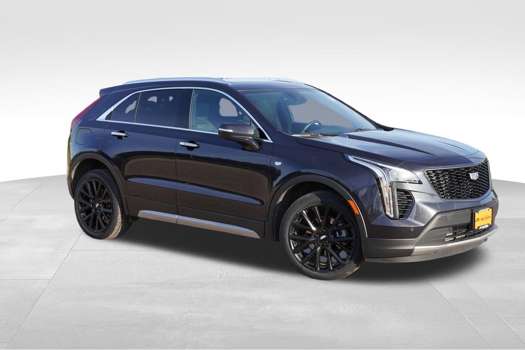 Certified 2023 Cadillac XT4 Premium Luxury w/ LPO, ONYX Package AWD/4WD image 2