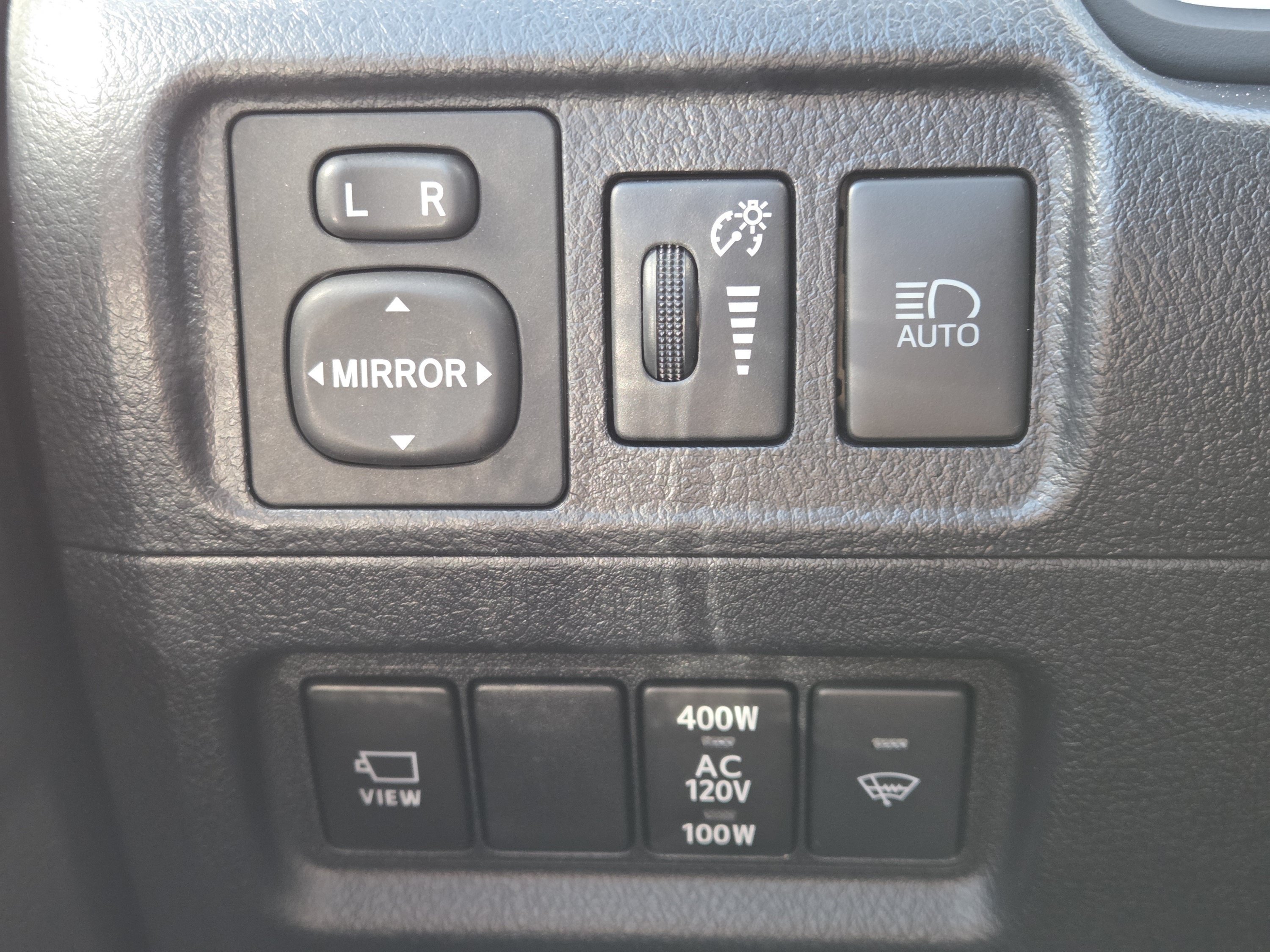 Certified 2022 Toyota 4Runner Limited AWD/4WD image 40