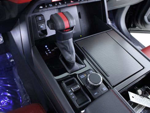 Used 2025 Toyota Sequoia TRD Pro image 38