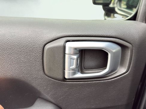 Used 2021 Jeep Wrangler Unlimited Sahara w/ Cold Weather Group image 21