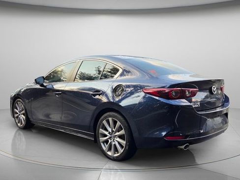 Used 2023 MAZDA MAZDA3 s FWD image 9